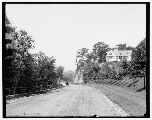 Cleveland, Ohio, Drive leading to Ambler's Heights
