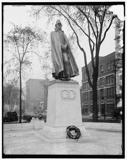 Detroit, Mich., Macomb Statue