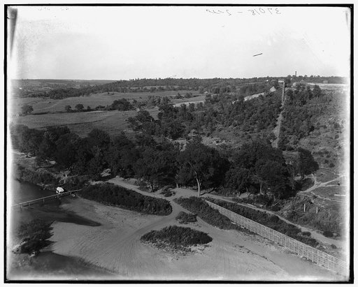 Iowa, Boone Valley of Des Moines River, up from C. and N. W. Ry. viaduct