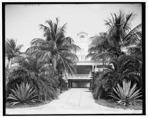 Palm Beach, Fla., main entrance to the Royal Poinciana
