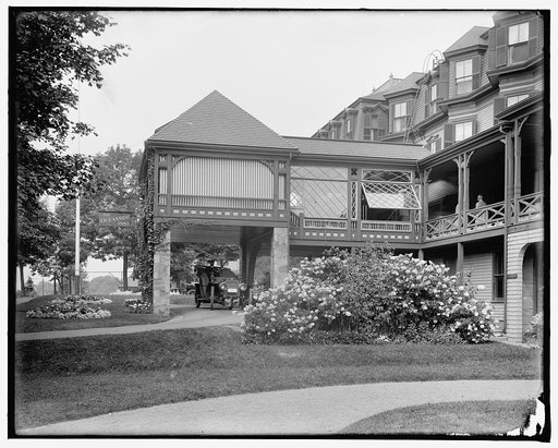 Magnolia, Mass., porte cochere, the Oceanside
