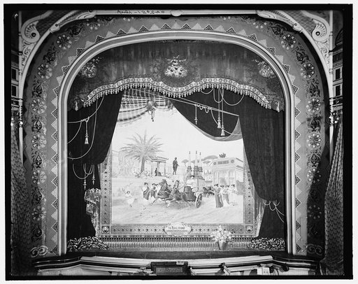 Detroit, Mich., Lyceum Theatre, Thompson drop curtain