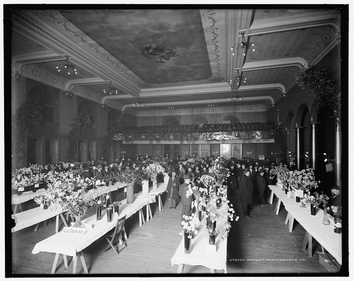 American Carnation Society exhibition, general view, Detroit, Mich.