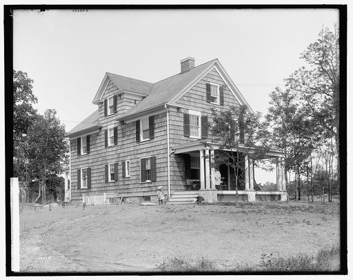 Scarsdale, N.Y., Paul Reynolds residence, exterior, side