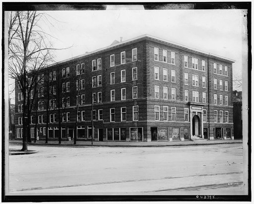 Detroit, Mich., Priscilla Inn