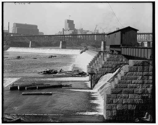 Milling district, from lower dam, Minneapolis, Minn.