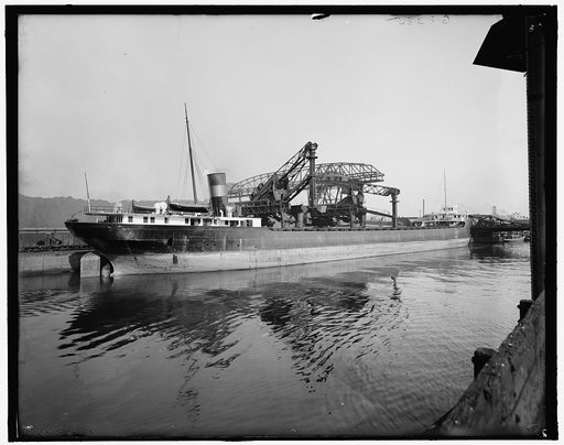 Cleveland, Ohio, Hoover and Mason hoists in operation