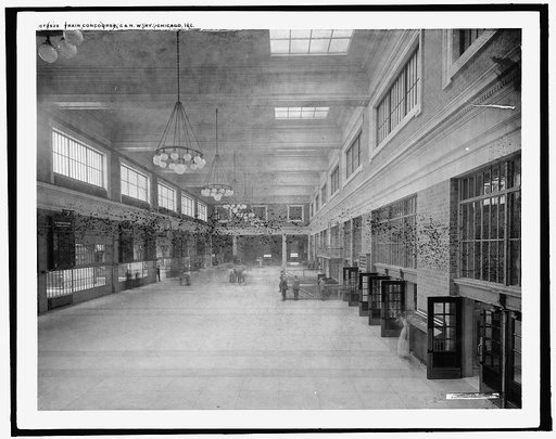 Train concourse, C & NW Ry. [Chicago and North WesternRailway], Chicago, Ill.