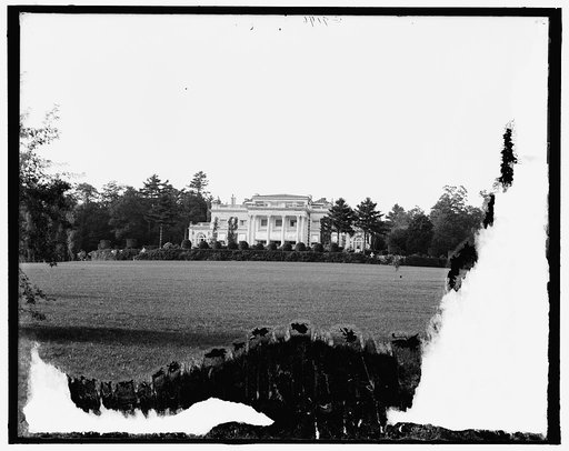 Lenox, Mass., Bellefontaine, country home of G. [i.e. Giraud] Foster