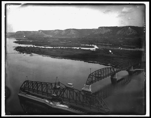 Mississippi River Valley, Winona