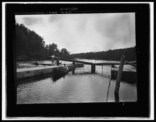 Dam and lock, Saranac River, Adirondack Mtns., N.Y.