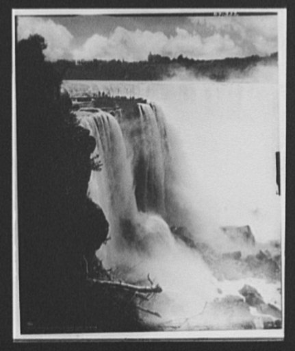 Horseshoe Falls from Goat Island