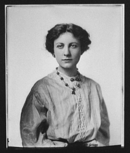 Eleanor Robson Belmont, half-length portrait with necklace