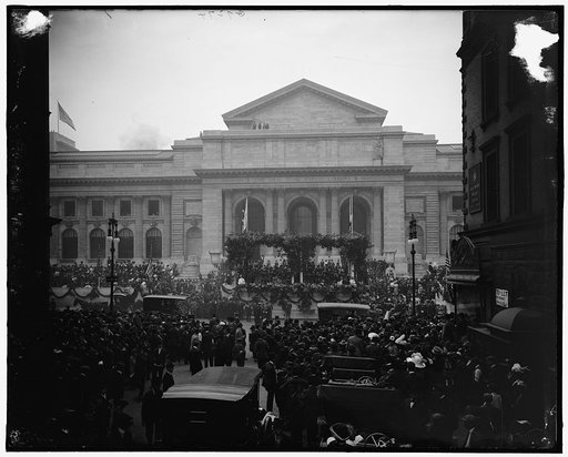 New York, N.Y., reviewing naval parade from New York Public Library