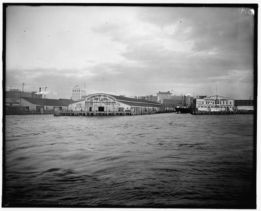 Norfolk, Va., Bay Line wharf