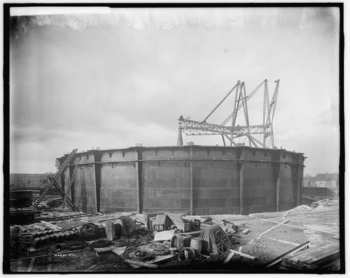 Construction of gas holder, Detroit City Gas Company, Detroit, Mich.