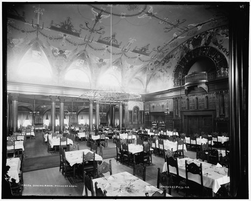 Dining room, Ponce de Leon
