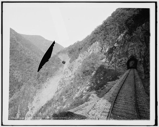 Three tunnels, Temasopa [sic] Canon, The