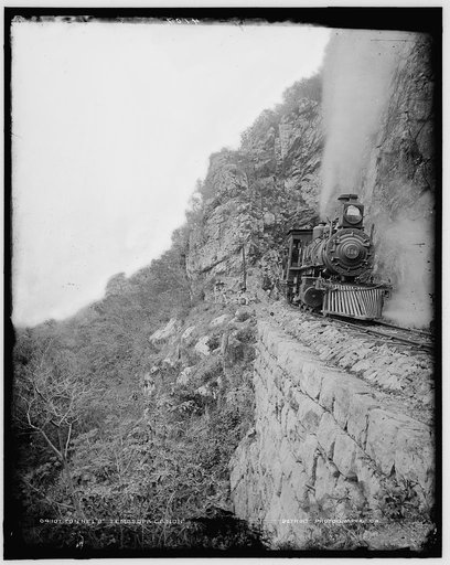 Tunnel 8, Temasopa [sic] Canon