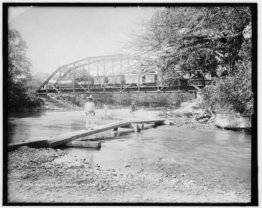 Bridge at Rascon