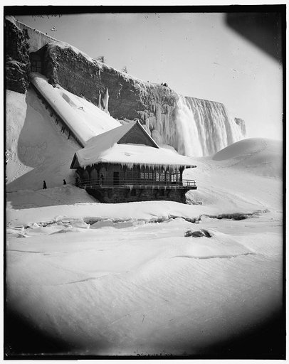 Station at foot of incline, American Falls, Niagara Falls