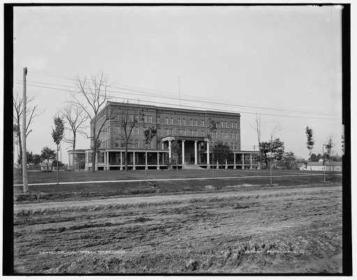 Colonial Hotel, Mt. Clemens
