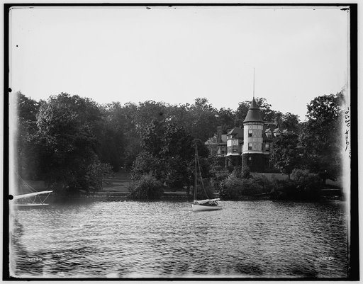 Residence of Mrs. George Sturgis, Lake Geneva, Wis.