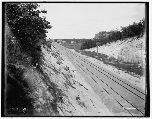 Camp Douglas, approaching the camp