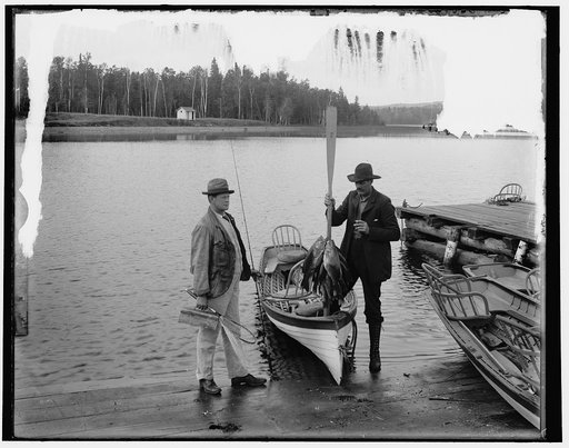 Lake Gogebic, Mich., black bass fishing