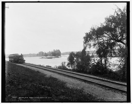 Beloit, Wis., Rock River north of city