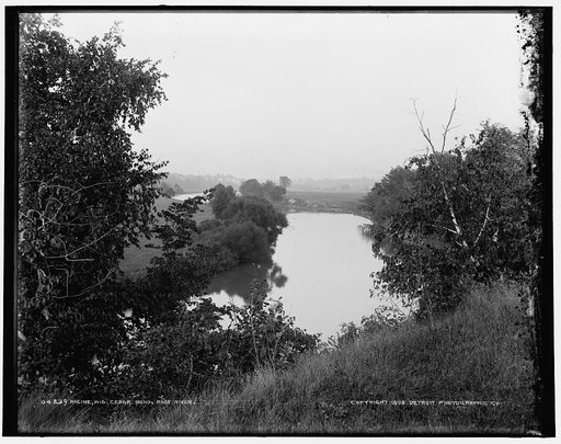 Racine, Wis., Cedar Bend, Root River