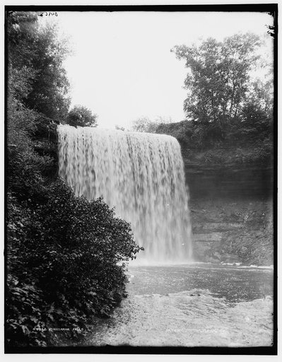 Minnehaha Falls