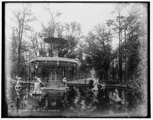 Fountain, Forsyth Park, Savannah, Ga.