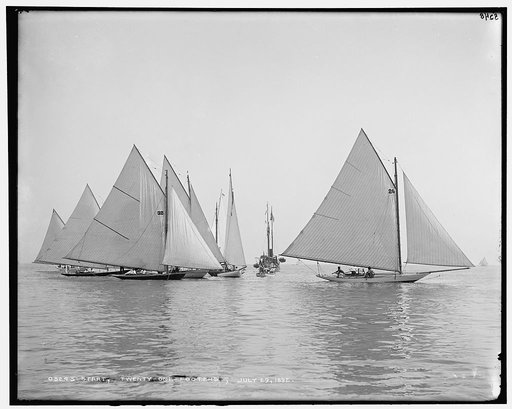 Start, twenty-one footers