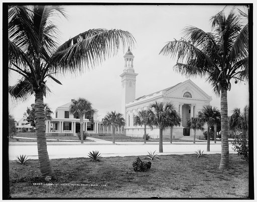 Chapel at Hotel Royal Palm [i.e. Royal Palm Hotel], Miami, Fla.
