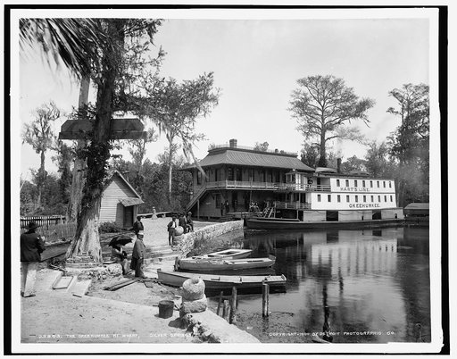 The Okeehumkee at wharf, Silver Springs, Fla.