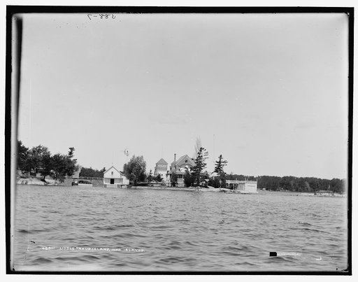 Little Fraud Island, 1000 Islands