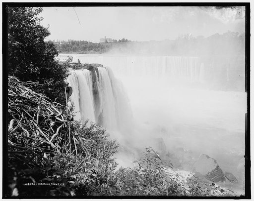 Horseshoe Falls