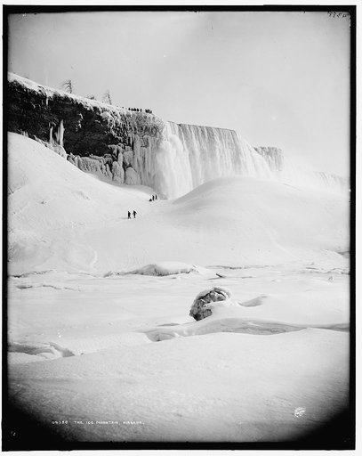 The Ice mountain, Niagara