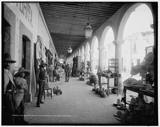 Portales of the market of San Marcos