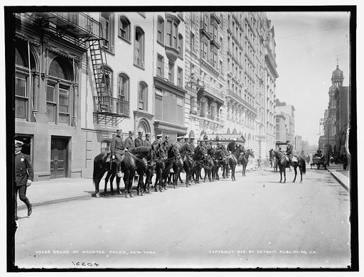 Squad of mounted police, New York