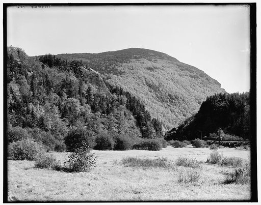 Elephant's Head and gate of Crawford Notch, White Mountains