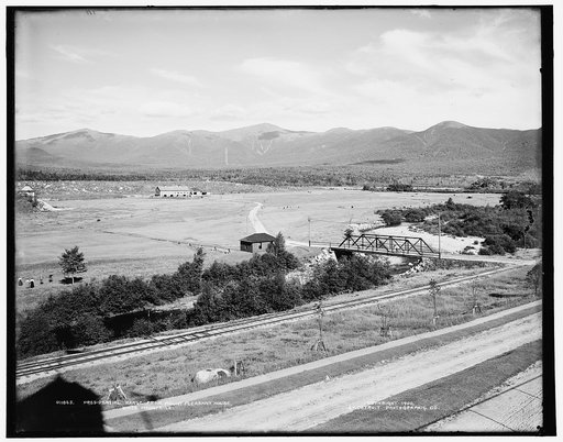 Presidential Range from Mount Pleasant House, White Mountains