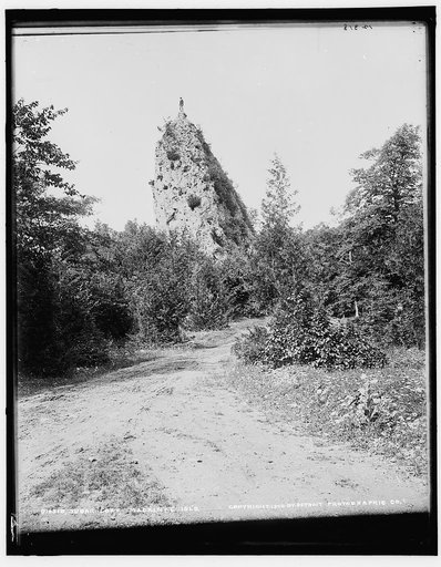Sugar Loaf, Mackinac Isl'd