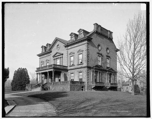 Sigma Phi fraternity house, Williams College