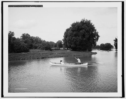 Canoeing at Belle Isle Park, Detroit, Mich.