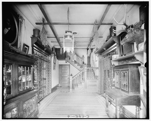 The Hall, log cabin, Palmer Park, Detroit, Mich.