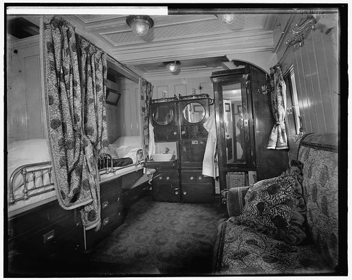 Interior of S.S. Prinzessin Victoria Luise, a stateroom