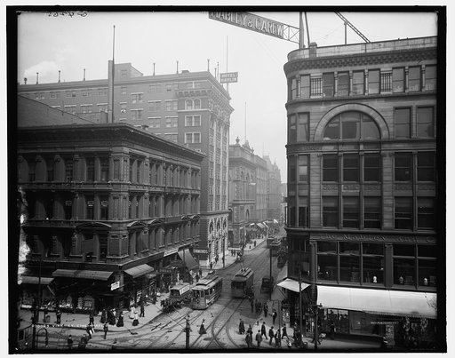 Vine St. [Street], Cincinnati, Ohio
