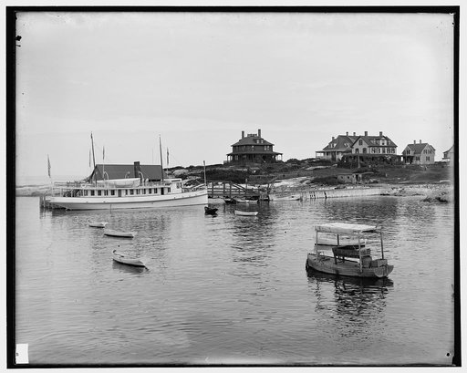 Appledore (House) hotel and landing, Isles of Shoals, N.H. [i.e. Maine